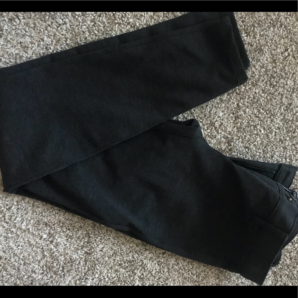 Grey stretchy pants